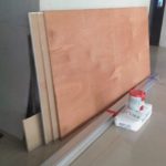 Pesanan Gypsum, Triplek, Holo dan Cat Walikota